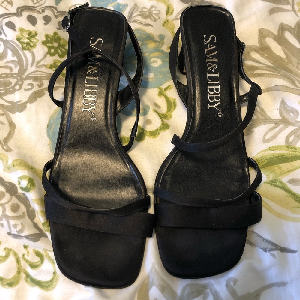 Black Strappy Kitten Heel